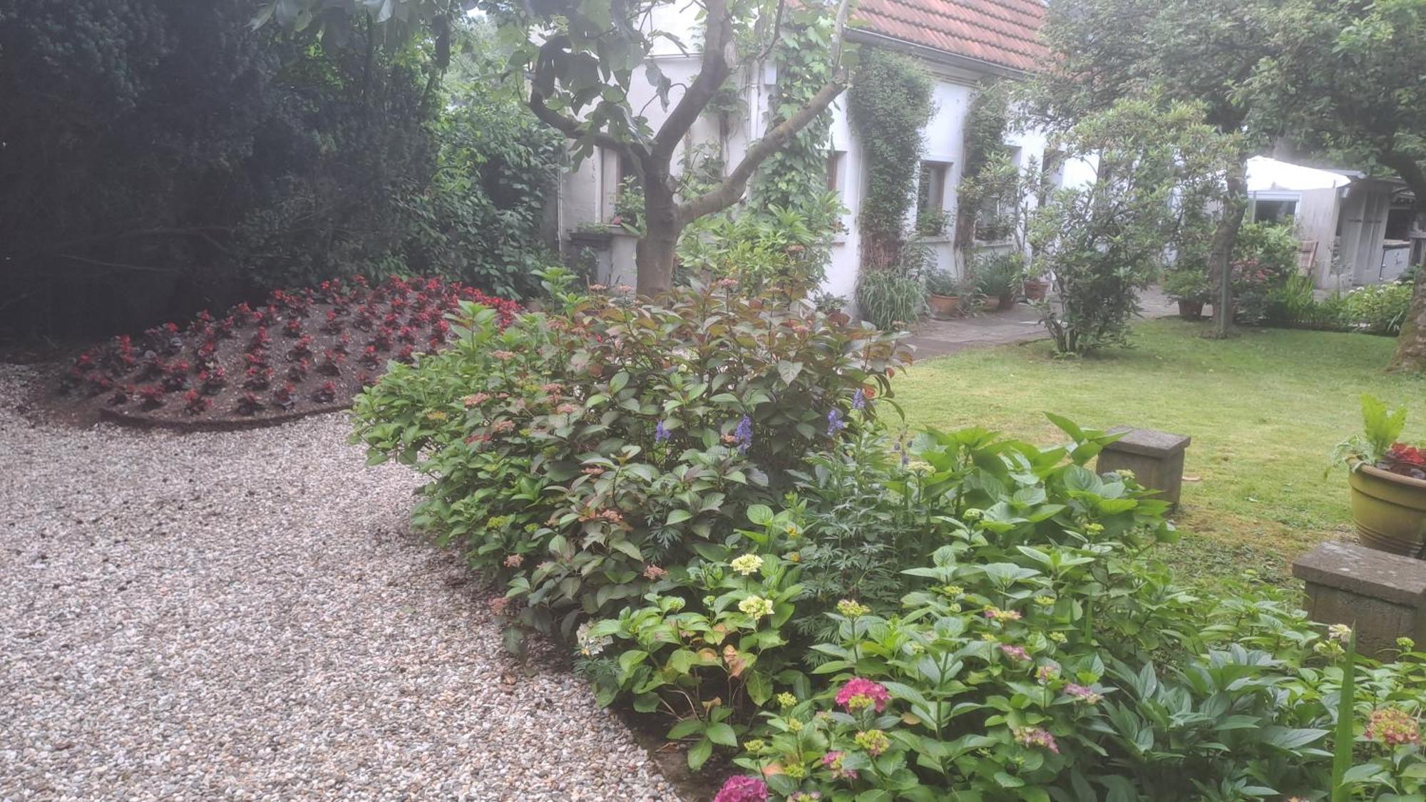 קרפלד Apartmenthaus Mit Sauna Und Whirlpool מראה חיצוני תמונה